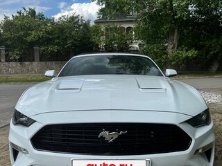 2017 Ford Mustang VI Рестайлинг, белый, 2600000 рублей, вид 2