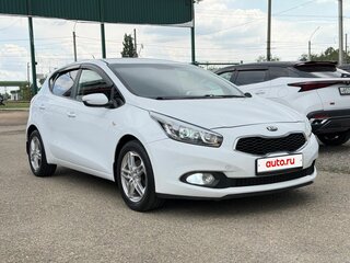 2014 Kia Ceed II, белый, 1049000 рублей, вид 5