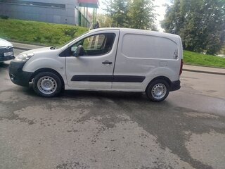 2011 Peugeot Partner II, белый, 380000 рублей, вид 3