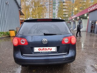 2005 Volkswagen Passat B6, серый, 730000 рублей, вид 3