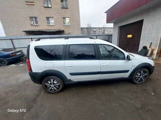 2018 Lada (ВАЗ) Largus Cross I, белый, 650000 рублей, вид 2