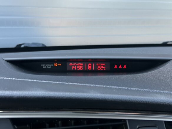 2017 Kia Ceed II Рестайлинг, серебристый, 1419000 рублей - вид 17