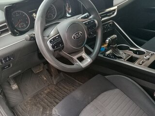 2020 Kia K5 III, белый, 2000000 рублей, вид 5