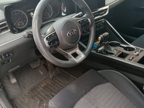 2020 Kia K5 III, белый, 2000000 рублей - вид 4