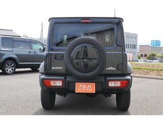 2023 Suzuki Jimny Sierra IV, чёрный, 1690000 рублей, вид 4