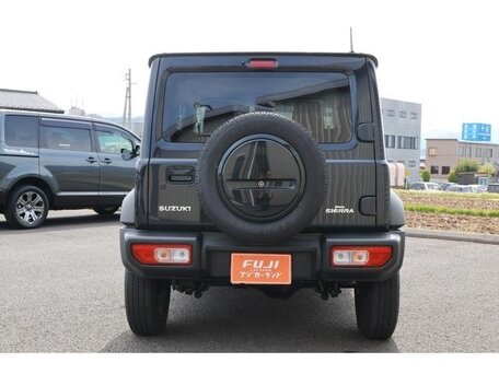2023 Suzuki Jimny Sierra IV, чёрный, 1690000 рублей, вид 4