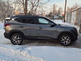 2021 Kia Seltos I, серый, 2650000 рублей, вид 3