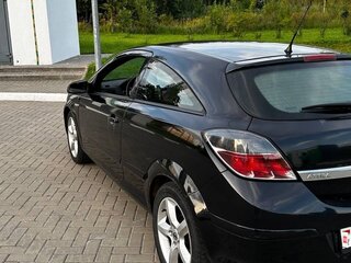2006 Opel Astra GTC H, чёрный, 400000 рублей, вид 3