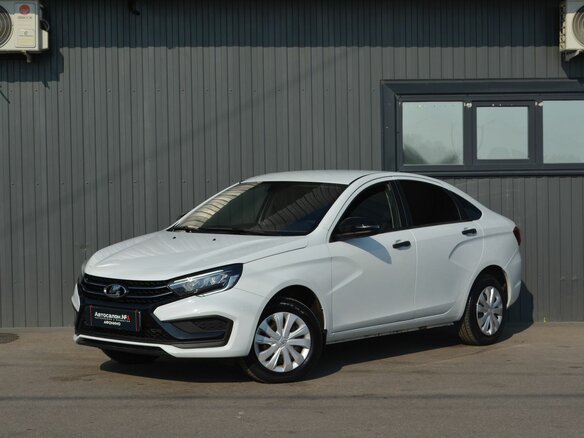 2023 Lada (ВАЗ) Vesta I Рестайлинг (NG), белый - вид 1