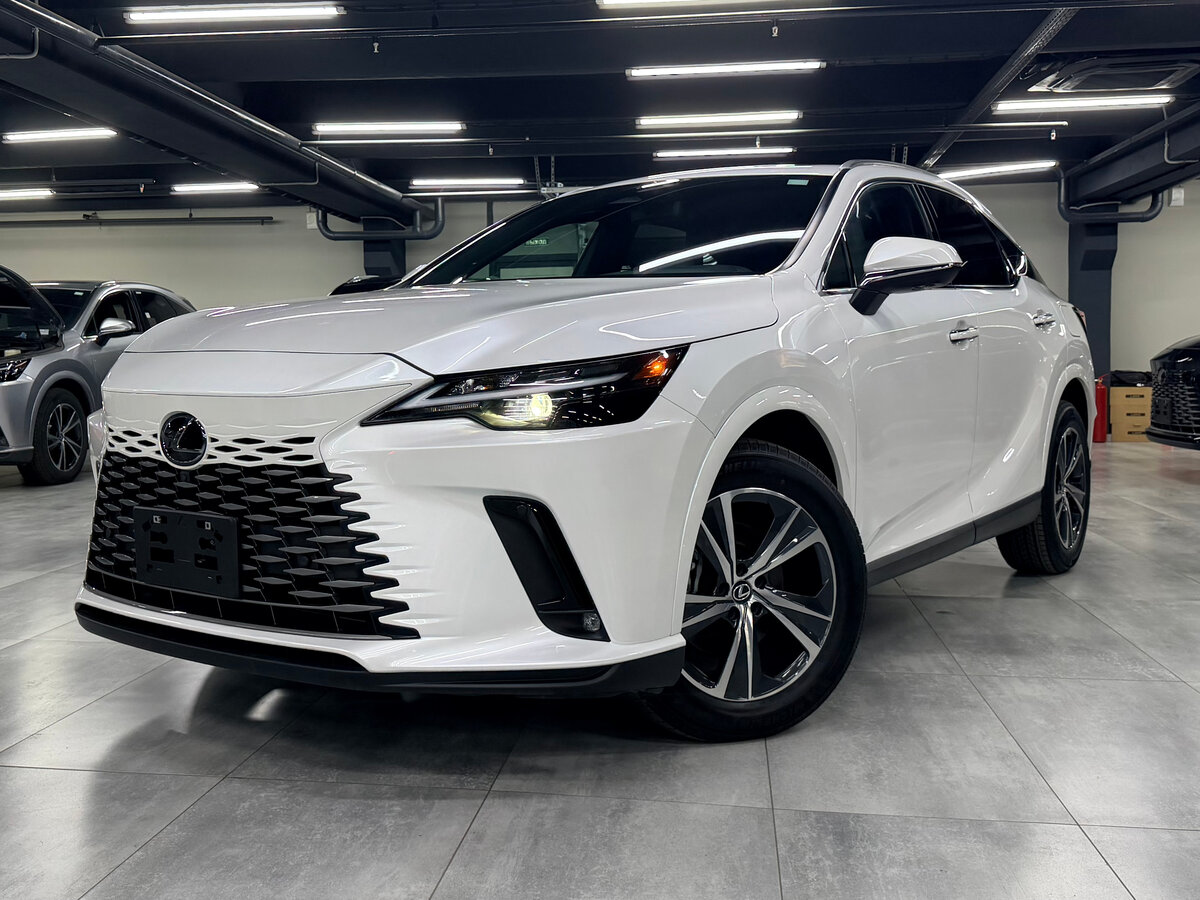 Открыть фотографии: Lexus RX V
