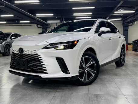 Lexus RX V