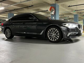 2018 BMW 5 серии 520d xDrive VII (G30/G31/G38), серый, 3900000 рублей, вид 2