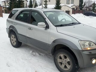 2004 Kia Sorento 4-speed I, серый, 630000 рублей, вид 2