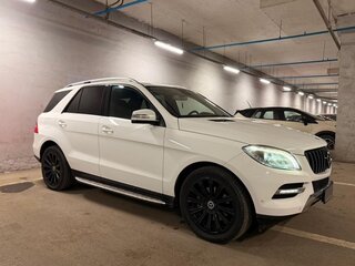 2014 Mercedes-Benz M-Класс 350 CDI III (W166), белый, 2350000 рублей, вид 3