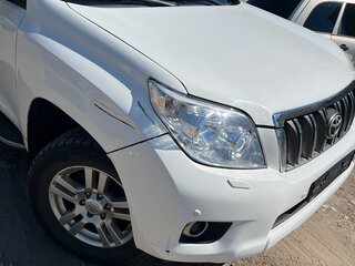 2011 Toyota Land Cruiser Prado 150 Series, белый, 2190000 рублей, вид 2