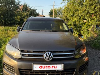 2012 Volkswagen Touareg II, серый, 2250000 рублей, вид 1