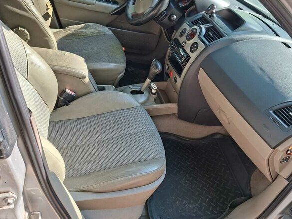 2005 Renault Megane II, серый, 280000 рублей - вид 9