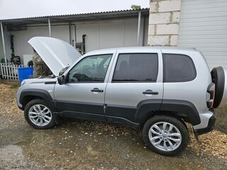 2023 Lada (ВАЗ) Niva Travel I, серый, 1100000 рублей, вид 4