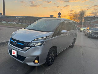 2018 Nissan Serena V (C27), серебристый, 2150000 рублей, вид 2