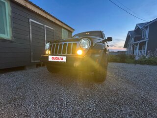 2005 Jeep Cherokee III (KJ) Рестайлинг, чёрный, 850000 рублей, вид 4