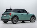 2025 Mini Hatch C IV (F65/F66/J01), зелёный, 3520000 рублей - вид 6