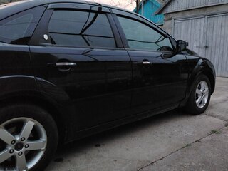2010 Ford Focus II Рестайлинг, чёрный, 699999 рублей, вид 5