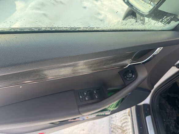 2017 Skoda Octavia Scout III (A7) Рестайлинг, белый, 2527000 рублей - вид 12