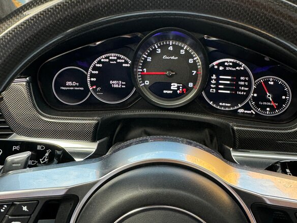 2017 Porsche Panamera Turbo II, серый, 10000000 рублей - вид 5