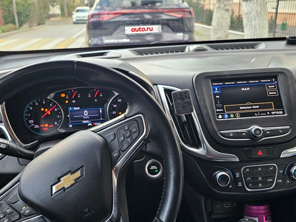 2020 Chevrolet Equinox III, коричневый, 2550000 рублей - вид 6