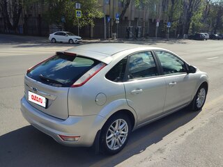 2008 Ford Focus II Рестайлинг, серебристый, 685000 рублей, вид 2