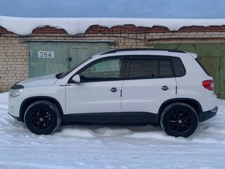 2011 Volkswagen Tiguan I, белый, 1150000 рублей, вид 3
