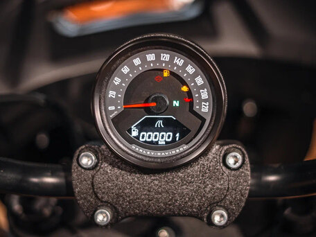 2025 Harley-Davidson Low Rider ST, чёрный, 3390000 рублей, вид 5