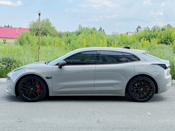 2023 Zeekr 001 100 kWh I, серый, 4500000 рублей - вид 26