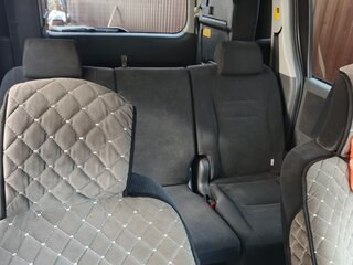 2010 Toyota Voxy II (R70), серебристый, 1350000 рублей, вид 4