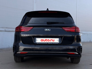 2019 Kia Ceed III, чёрный, 1585000 рублей, вид 5
