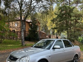 2009 Lada (ВАЗ) Priora I, серебристый, 300000 рублей, вид 2