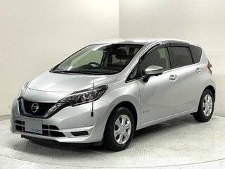 2020 Nissan Note II Рестайлинг, серебристый, 810007 рублей, вид 1
