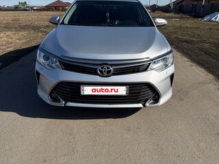 2015 Toyota Camry VII (XV50) Рестайлинг, серебристый, 2125000 рублей, вид 5