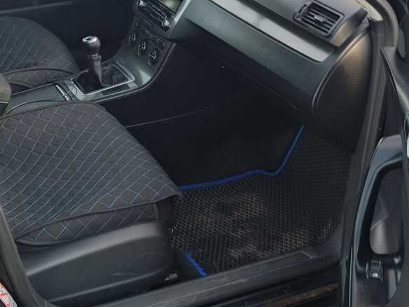2008 Volkswagen Passat B6, чёрный, 500000 рублей - вид 10