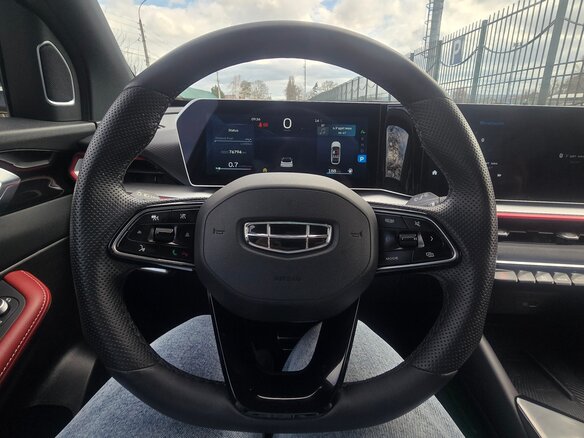 2023 Geely Coolray I Рестайлинг, серый, 2430000 рублей - вид 5