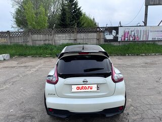 2017 Nissan Juke I Рестайлинг, белый, 1400000 рублей, вид 4