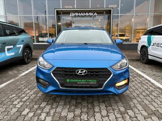 2017 Hyundai Solaris II, синий, 1099000 рублей, вид 2
