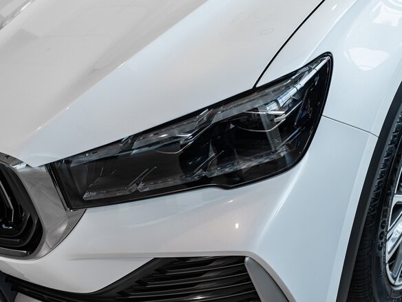 2026 Geely Monjaro I Рестайлинг, белый - вид 21