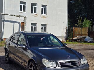 2003 Mercedes-Benz C-Класс 180 II (W203), серый, 500000 рублей, вид 3