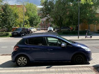 2013 Peugeot 208 I, фиолетовый, 250000 рублей, вид 4