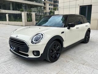 2022 Mini Clubman Cooper II Рестайлинг, белый, 2407400 рублей, вид 3
