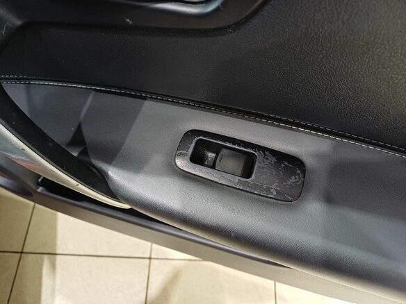 2008 Nissan Qashqai+2 I, красный - вид 28