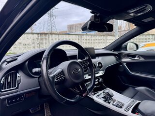 2019 Kia Stinger I, чёрный, 2700000 рублей, вид 5