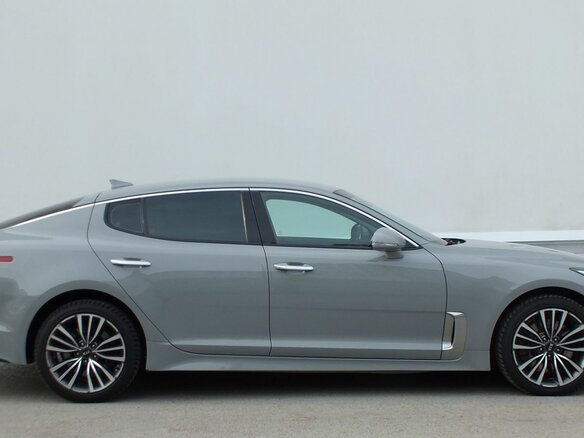 2018 Kia Stinger I, серый - вид 5