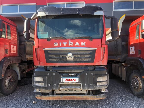 2022 Sinotruk Sitrak C7H, красный, 7464960 рублей - вид 1